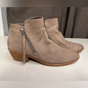 Sam Edelman, “Packer” ankle boots, size 6.